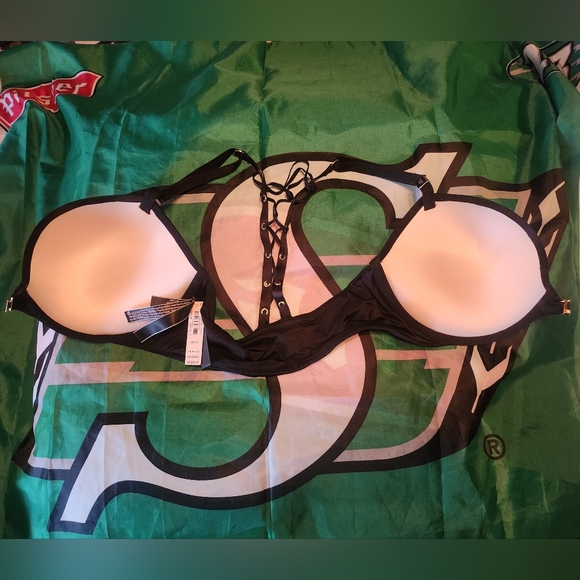 VS "Very Sexy" Pushup 32ddd front clasp bra - Picture 5 of 5